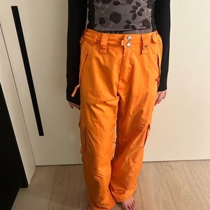 Men’s ski/snowboard pant (women worn too)